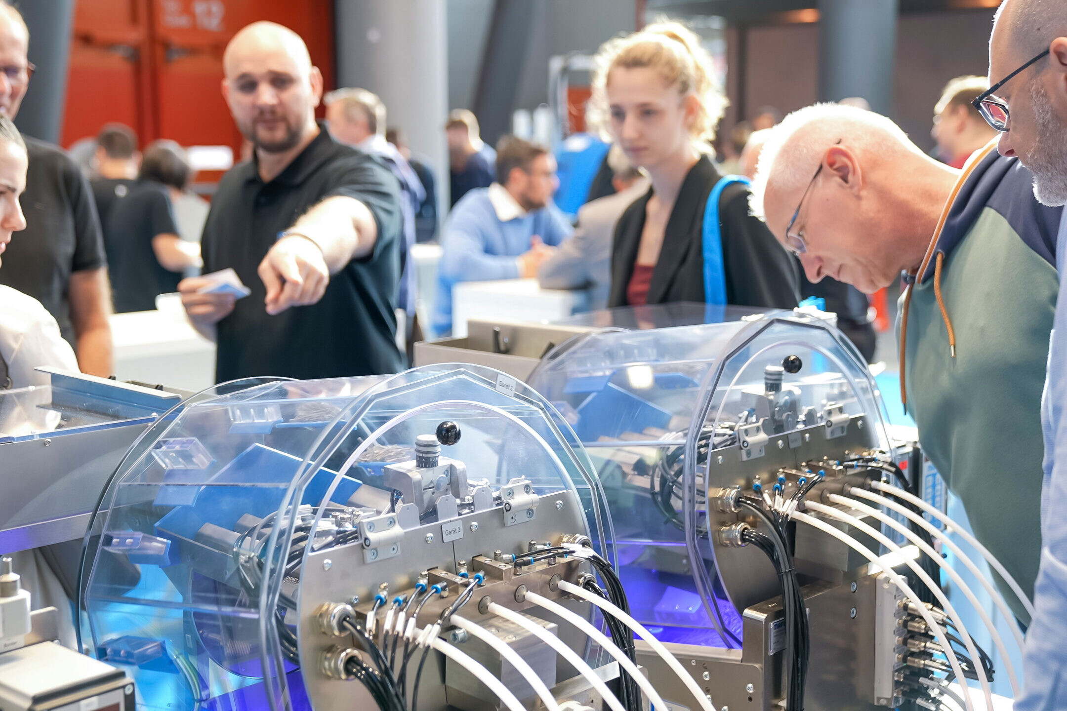 Motek Internationale Fachmesse für Produktions- und Montageautomatisierung 250108 presseinfo motek bondexpo scaled uai