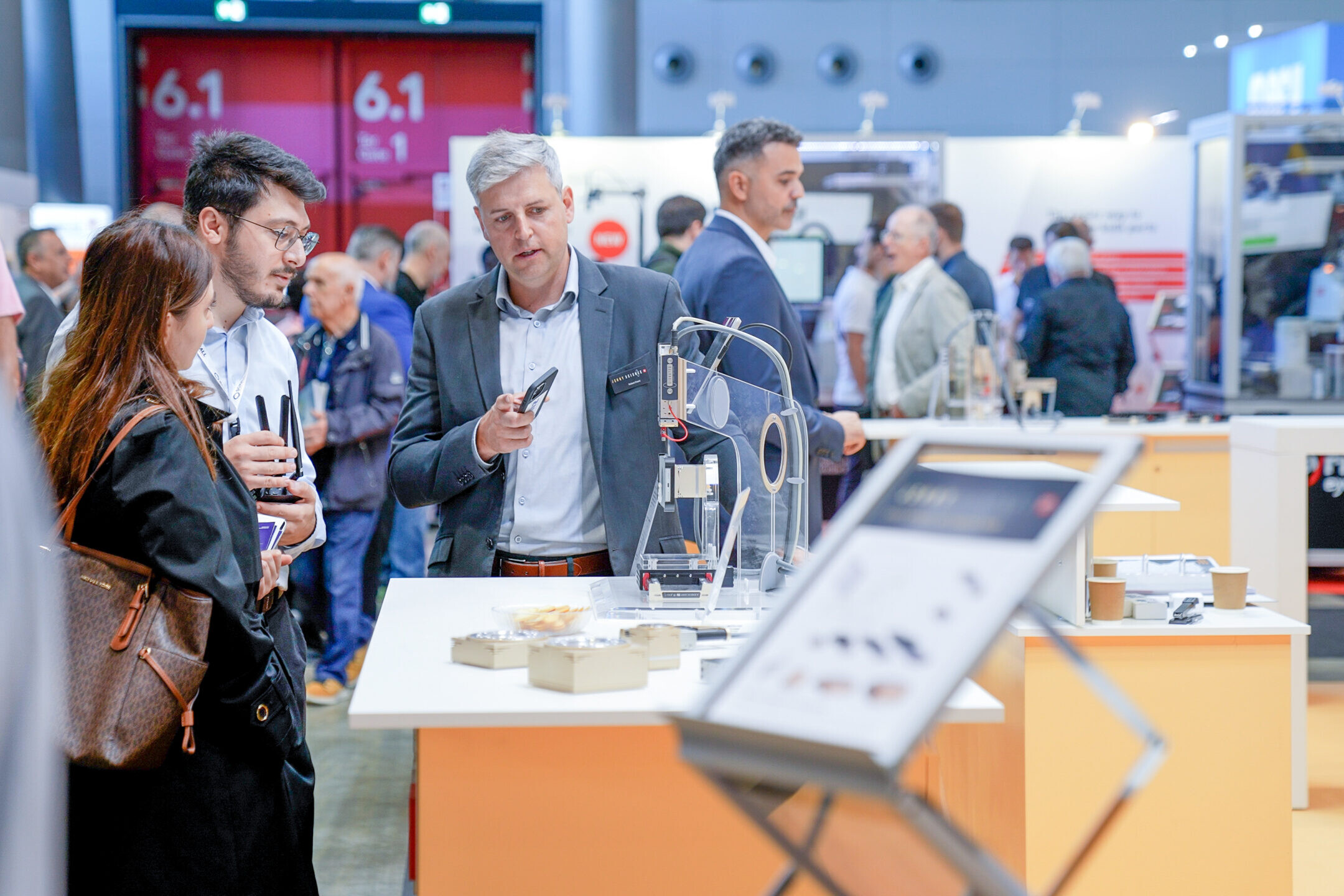 Motek Internationale Fachmesse für Produktions- und Montageautomatisierung Motek 2026022 scaled uai