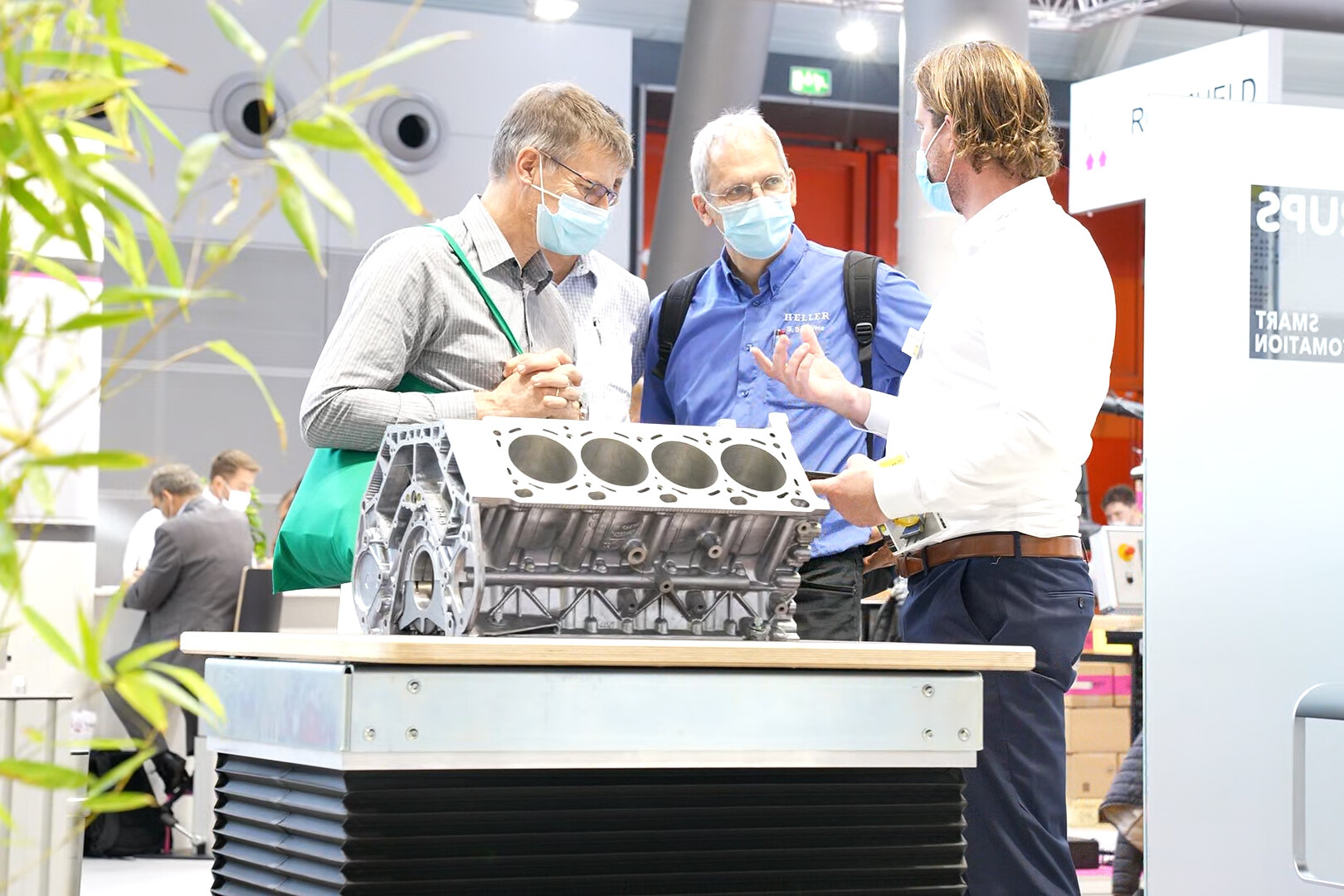 Messestand mit Bauteil