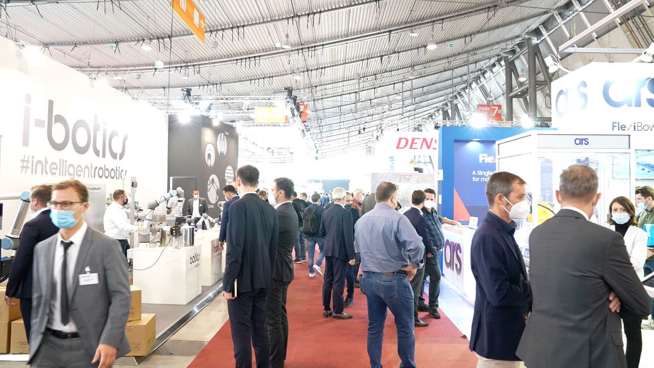 Motek Internationale Fachmesse für Produktions- und Montageautomatisierung csm C0455.00 03 53 15.Standbild014 fb9100577a