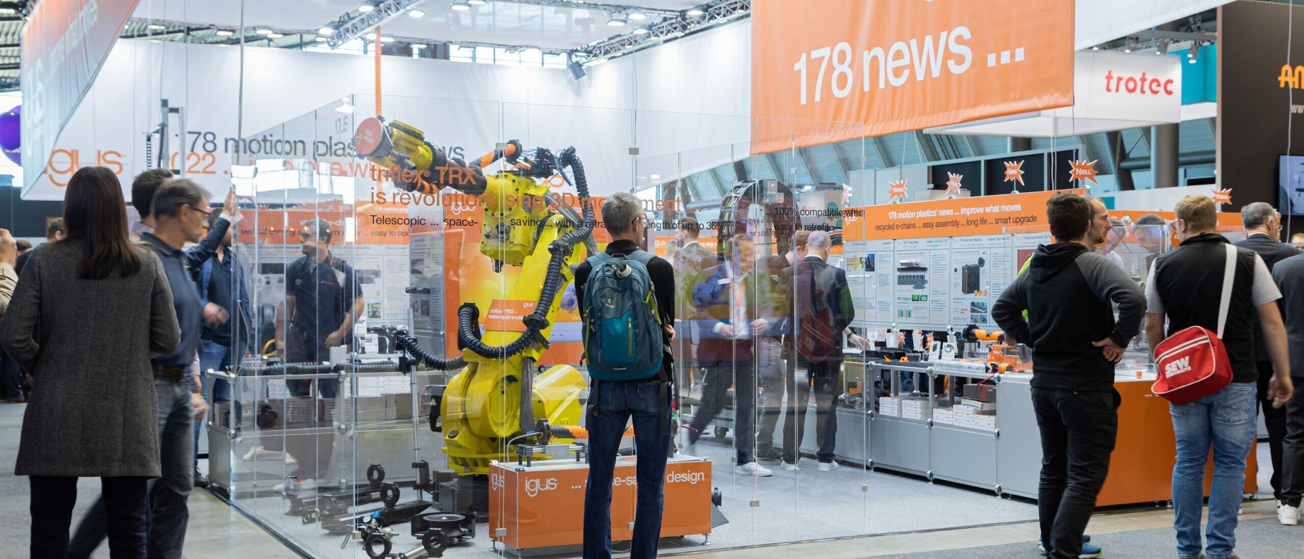 Motek Internationale Fachmesse für Produktions- und Montageautomatisierung 52A0020 Motek SCHALL 3000 scaled uai